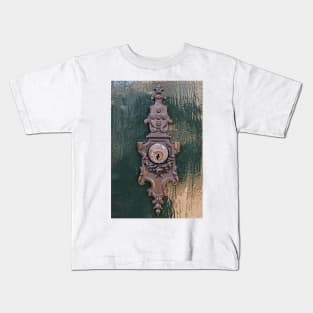 Beauty In The Lock - 2 © Kids T-Shirt